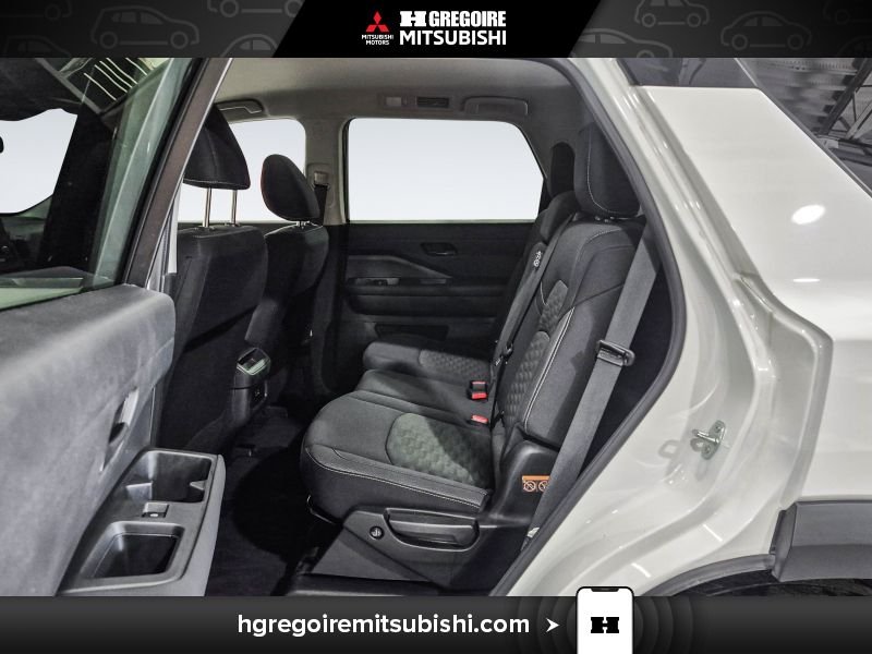 Nissan Pathfinder 2024 Blanc Saint-Eustache - photo #27