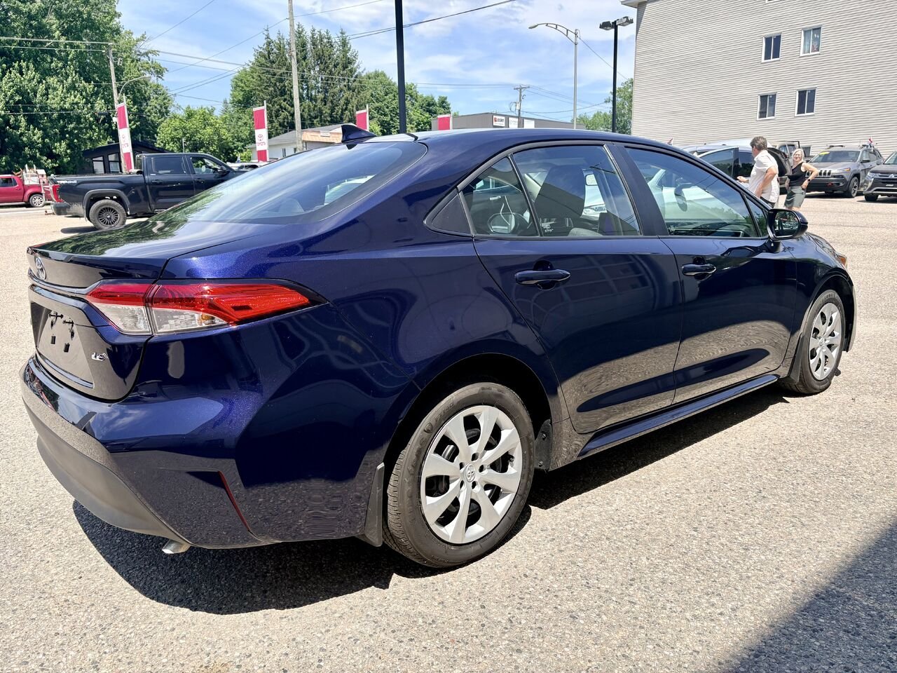 2024 Toyota COROLLA Blue Amos - photo #6