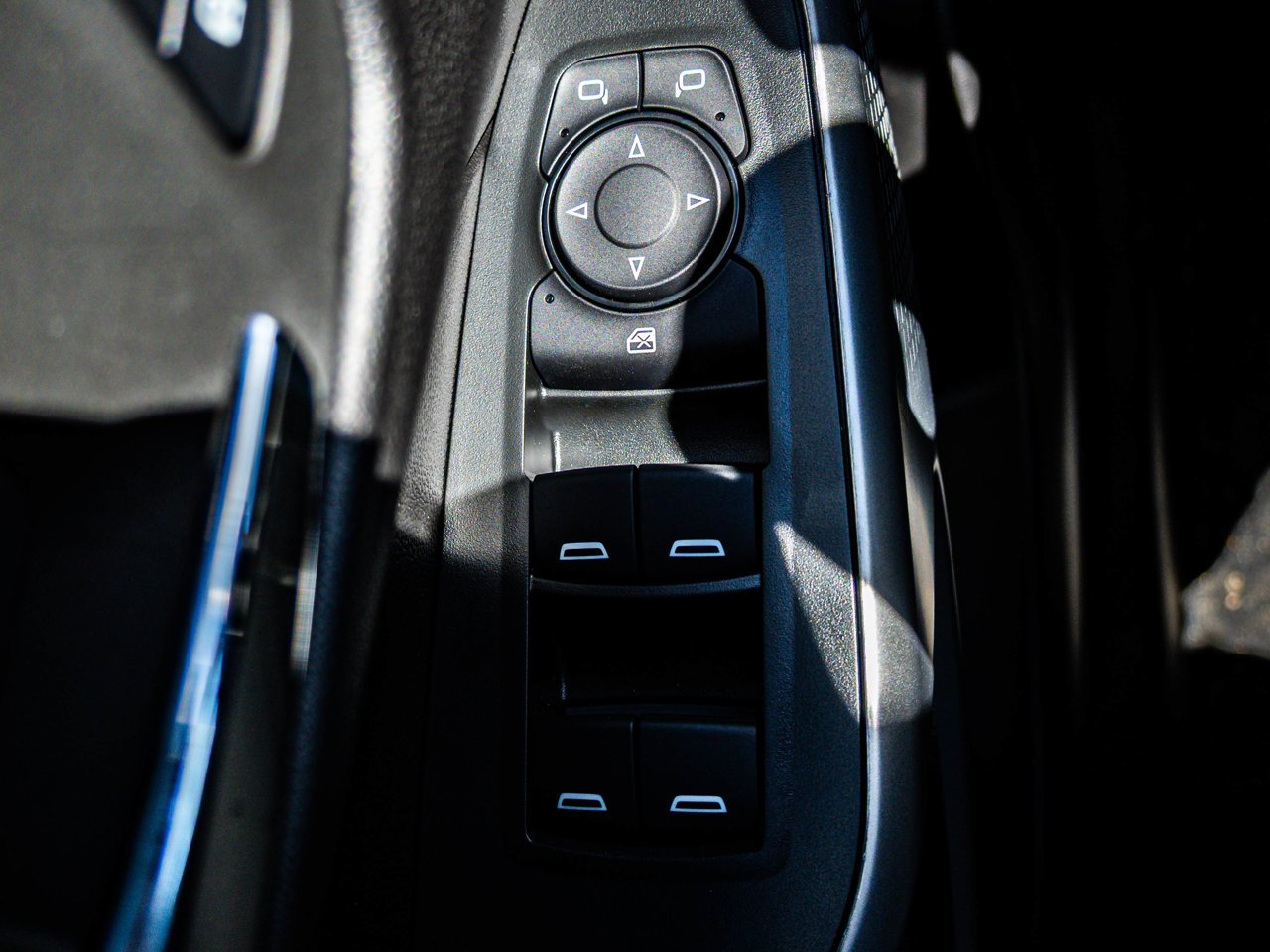 2026 Chevrolet Trax FWD 4dr 1RS Blue Sherwood Park - photo #17