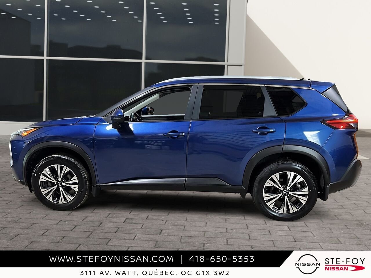 Nissan Rogue SV TI 2023 Bleu Ste-Foy - photo #4