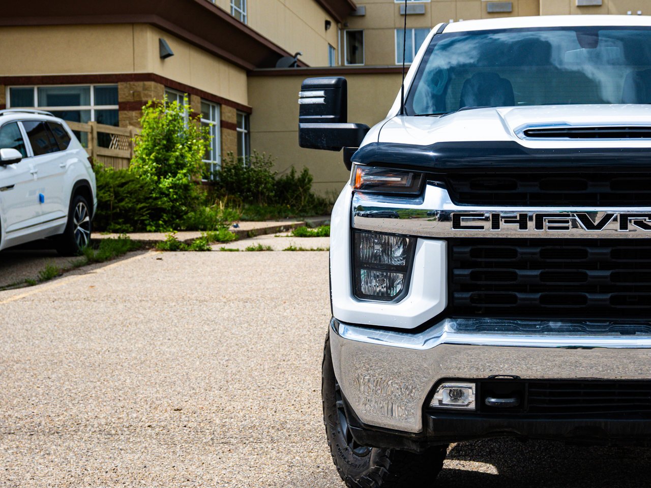 2023 Chevrolet Silverado 2500HD 4WD Crew Cab 159 LT White Sherwood Park - photo #5