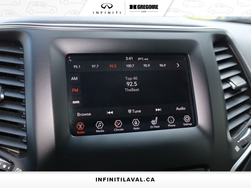 2019 Jeep Cherokee Blainville - photo #16