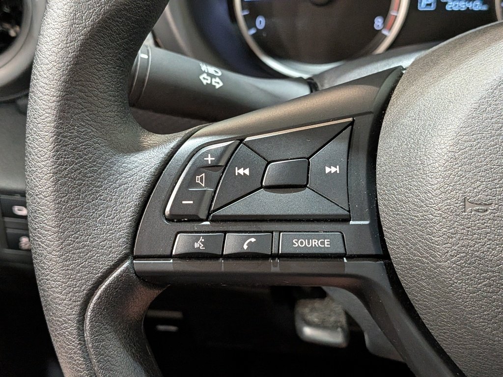 Nissan Kicks 2024 Noir Val-David - photo #14