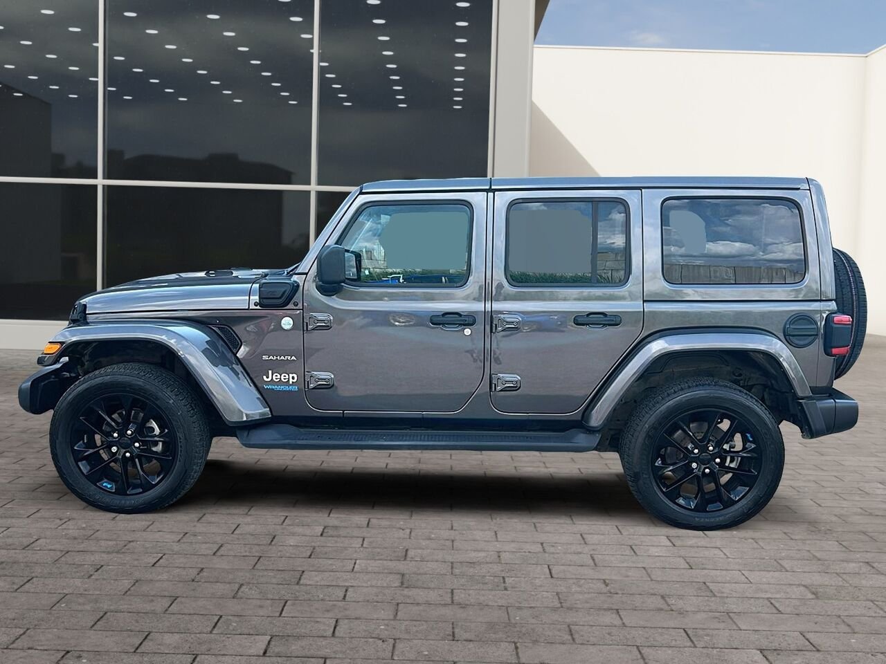 Jeep Wrangler 4xe SAHARA UNLIMITED 2022 Gris Québec - photo #4