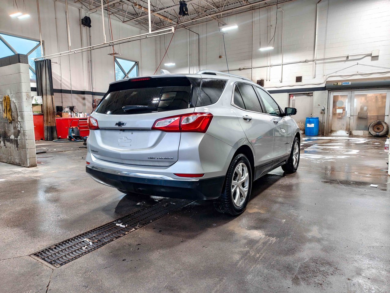 2021 Chevrolet Equinox AWD 4dr Premier Grey Sherwood Park - photo #5