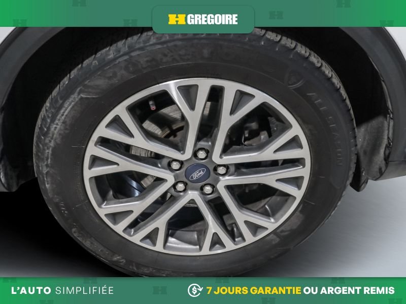 2021 Ford Escape White Laval - photo #25