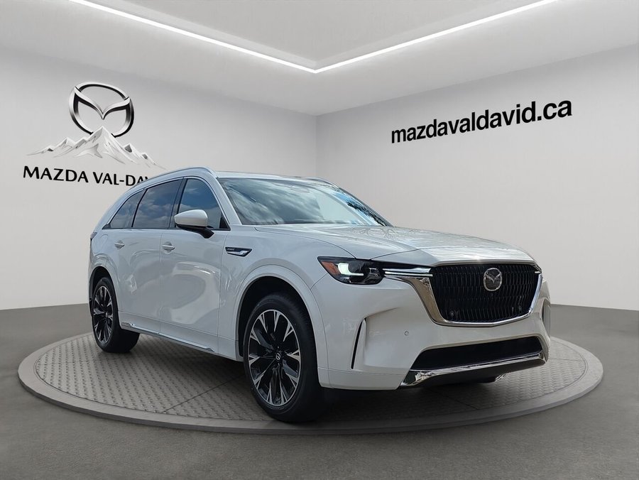 2026 Mazda CX-90 PHEV Signature PHEV, 7 passagers, toit pano, cuir, sièges ventilés Platinum Quartz Metallic
