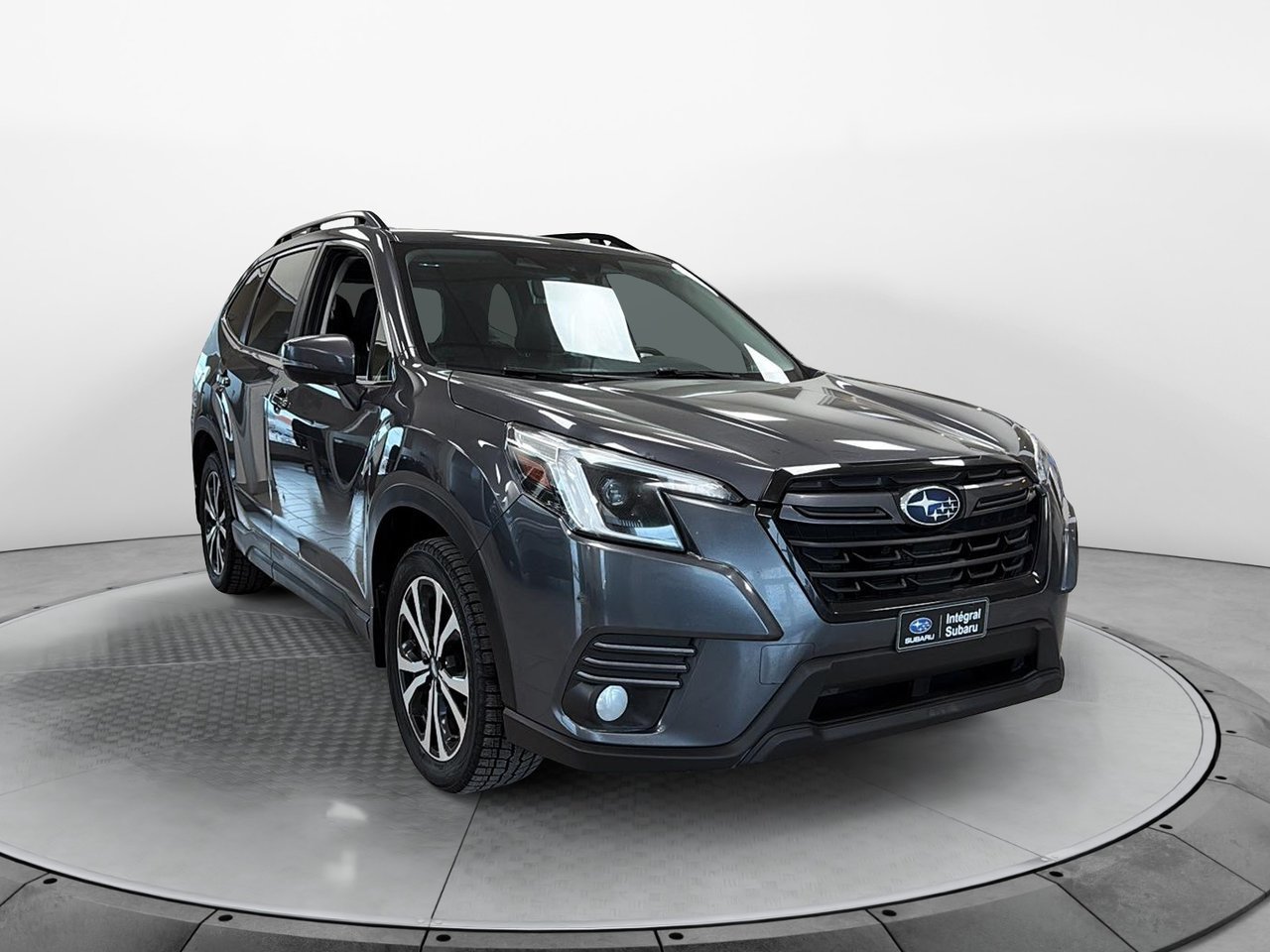 2023 Subaru Forester VIN JF2SKEPCXPH401357 Black Baie-Comeau - photo #1