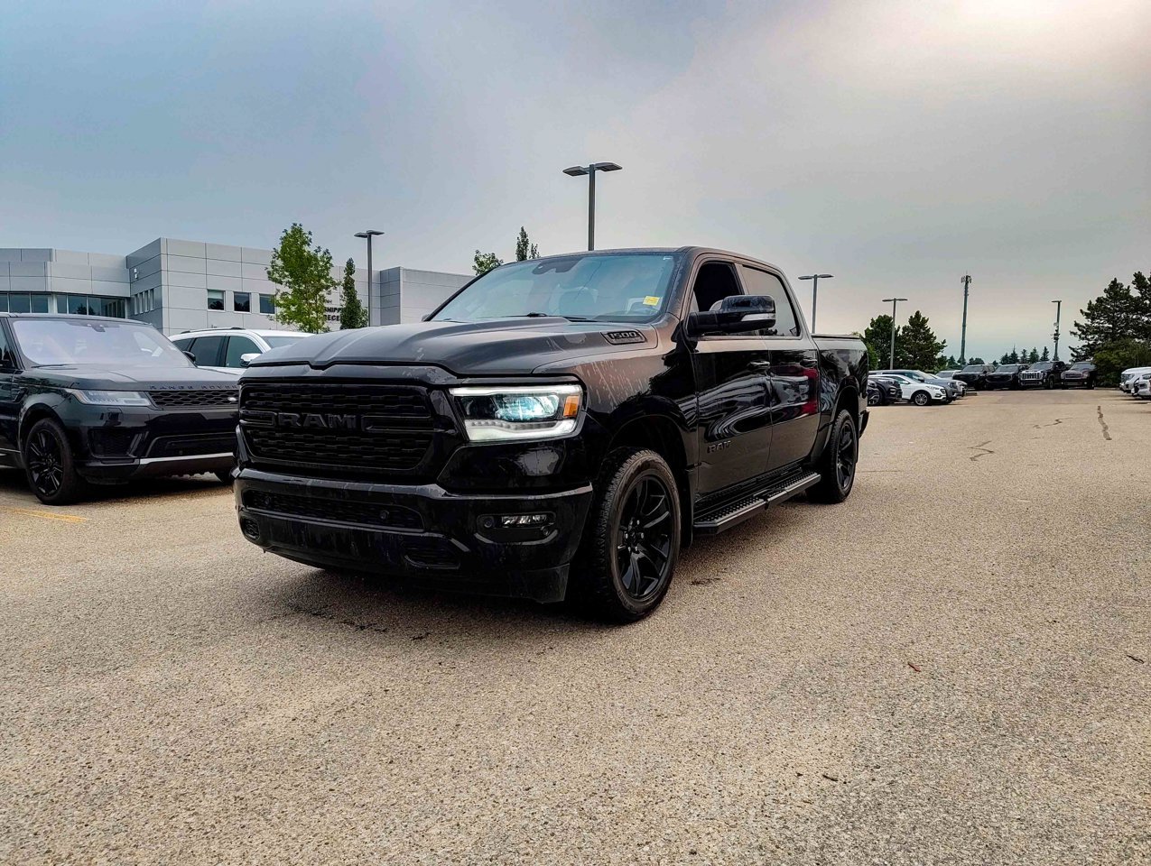 2022 Ram 1500 Sport 4x4 Crew Cab 5'7 Box Black Sherwood Park - photo #3