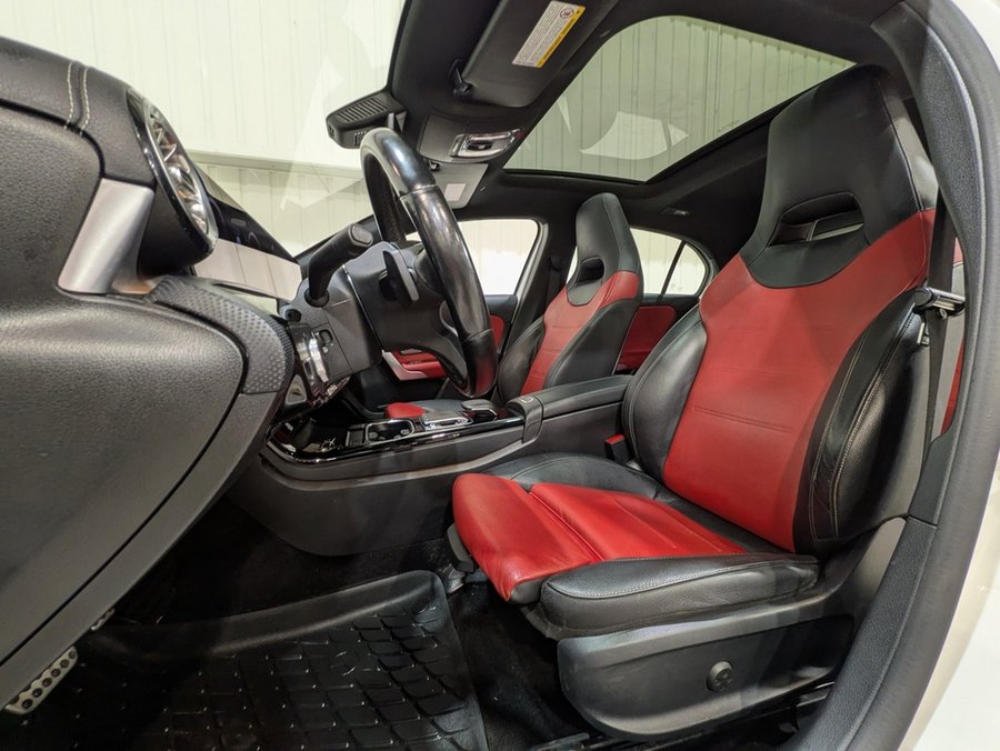 Mercedes-Benz A-Class A 250 4MATIC Hatch 2019 Blanc