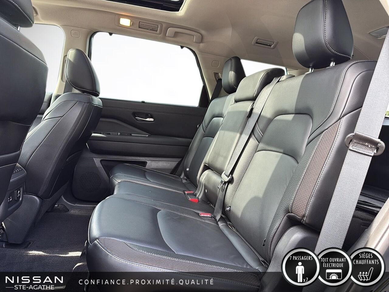 2024 Nissan Pathfinder Black Ste-Agathe des Monts - photo #9