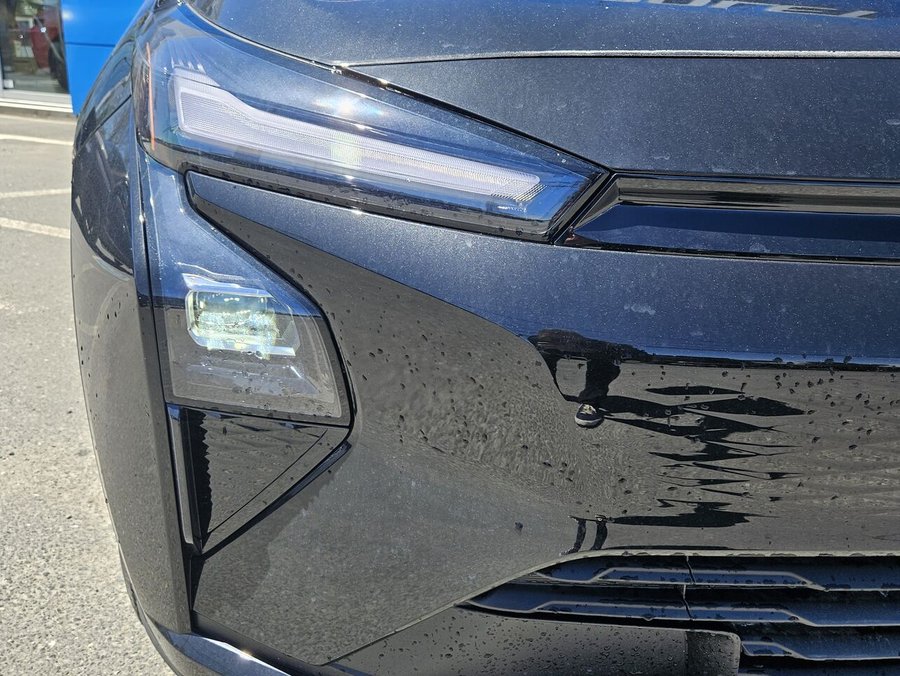 2027 Chevrolet Bolt 2027 Mosaic Black Metallic