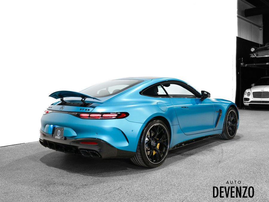 Mercedes-Benz GT AMG 2026 2026 Bleu