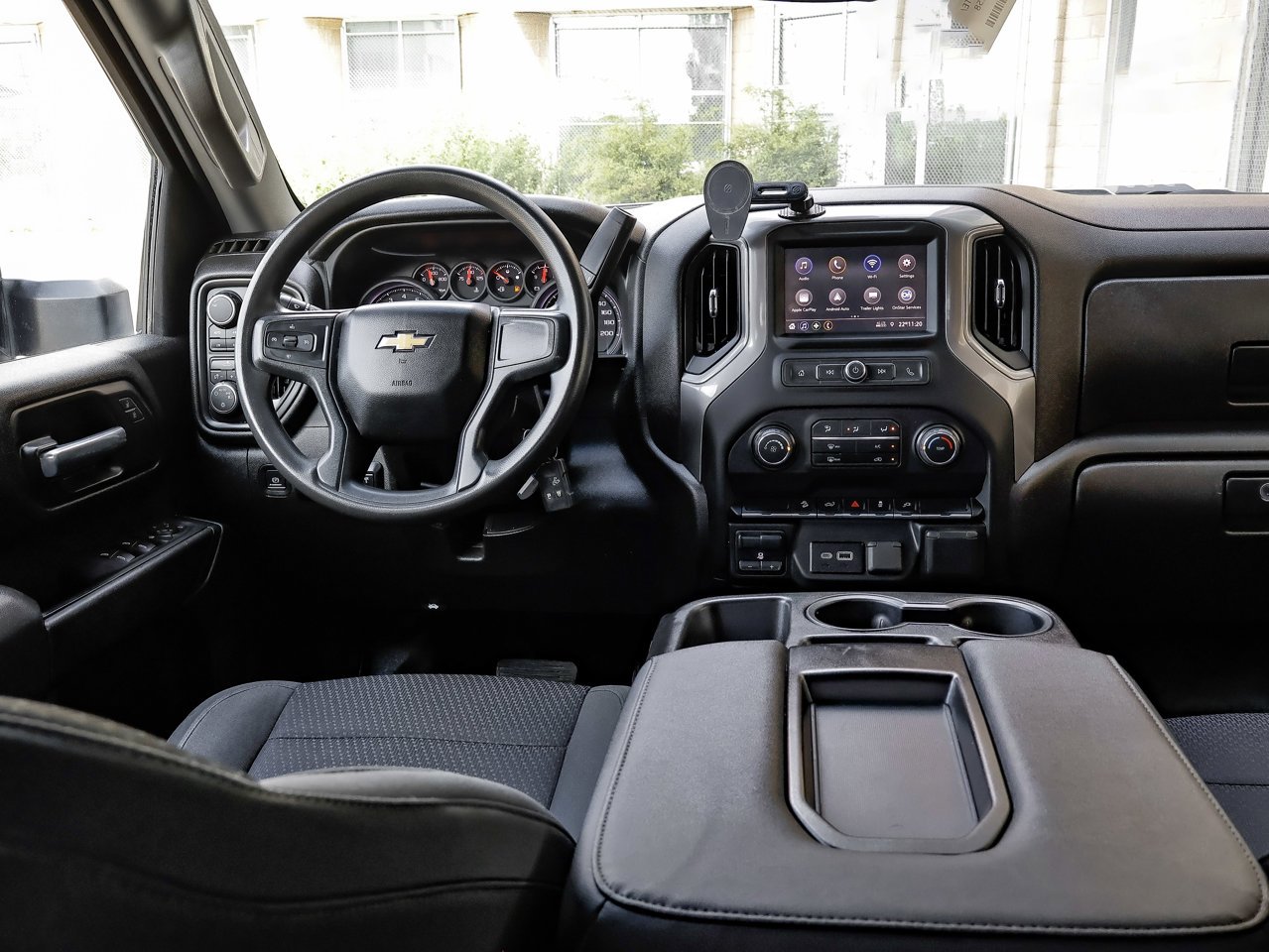 2022 Chevrolet Silverado 2500HD 4WD Double Cab 149 Work Truck White Sherwood Park - photo #24