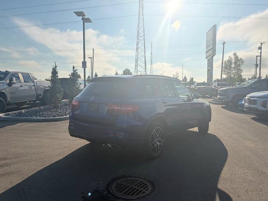2017 Mercedes-Benz GLC 2017 Blue