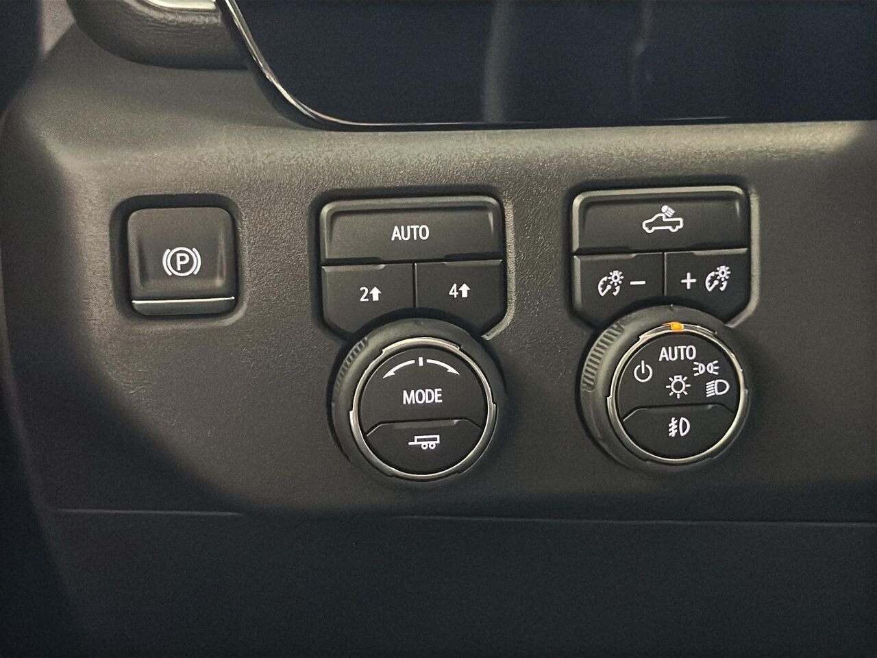 CHEVROLET Silverado 1500 RST 2026 BLANC SOMMET Saint-Hyacinthe - photo #15