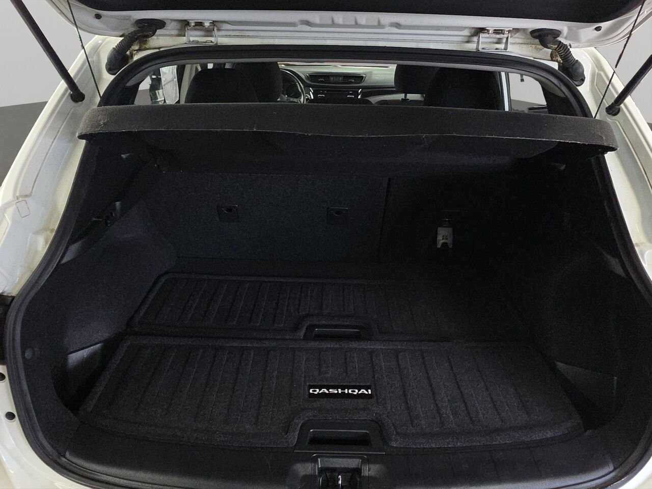 Nissan Qashqai 2018 Blanc Val-David - photo #27