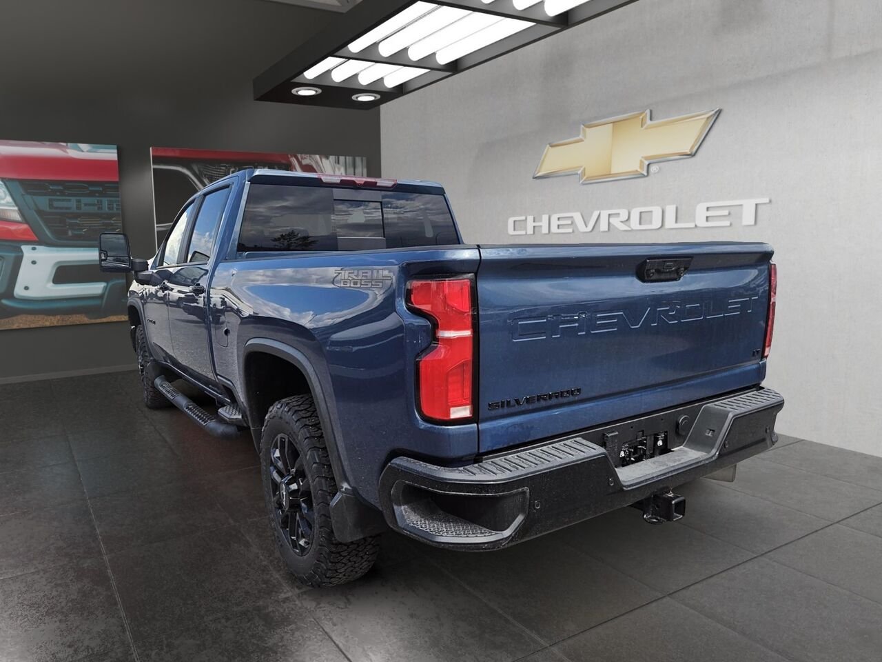 2026 CHEVROLET Silverado 2500HD LT LAKESHORE BLUE METALLIC Saint-Hyacinthe - photo #2