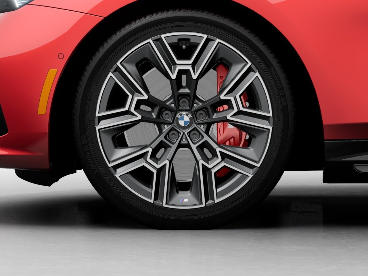 2026 BMW i5 Vegas Red Metallic Blainville - photo #13