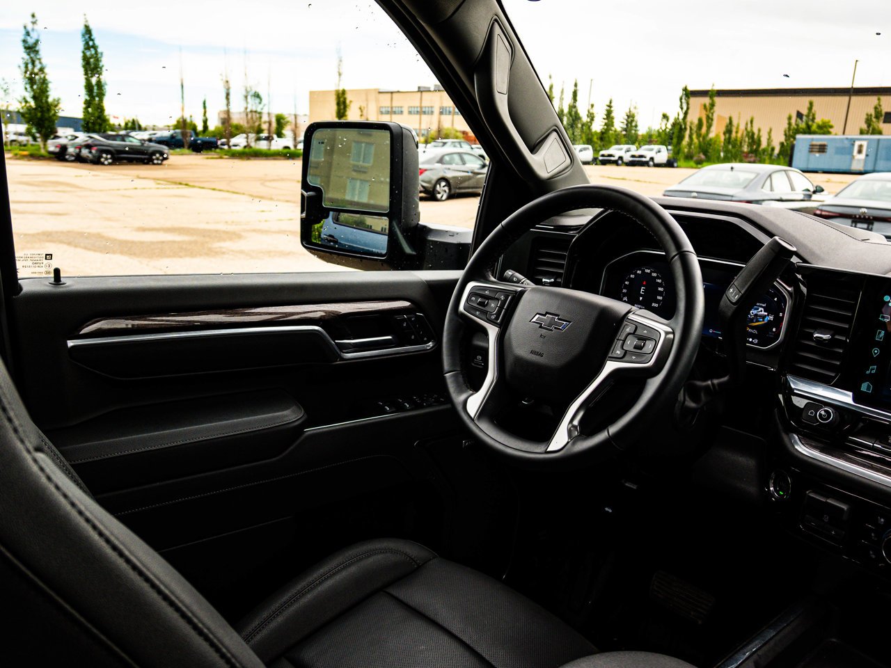 2026 Chevrolet Silverado 3500HD 4WD Crew Cab 159 LTZ Blue Sherwood Park - photo #33