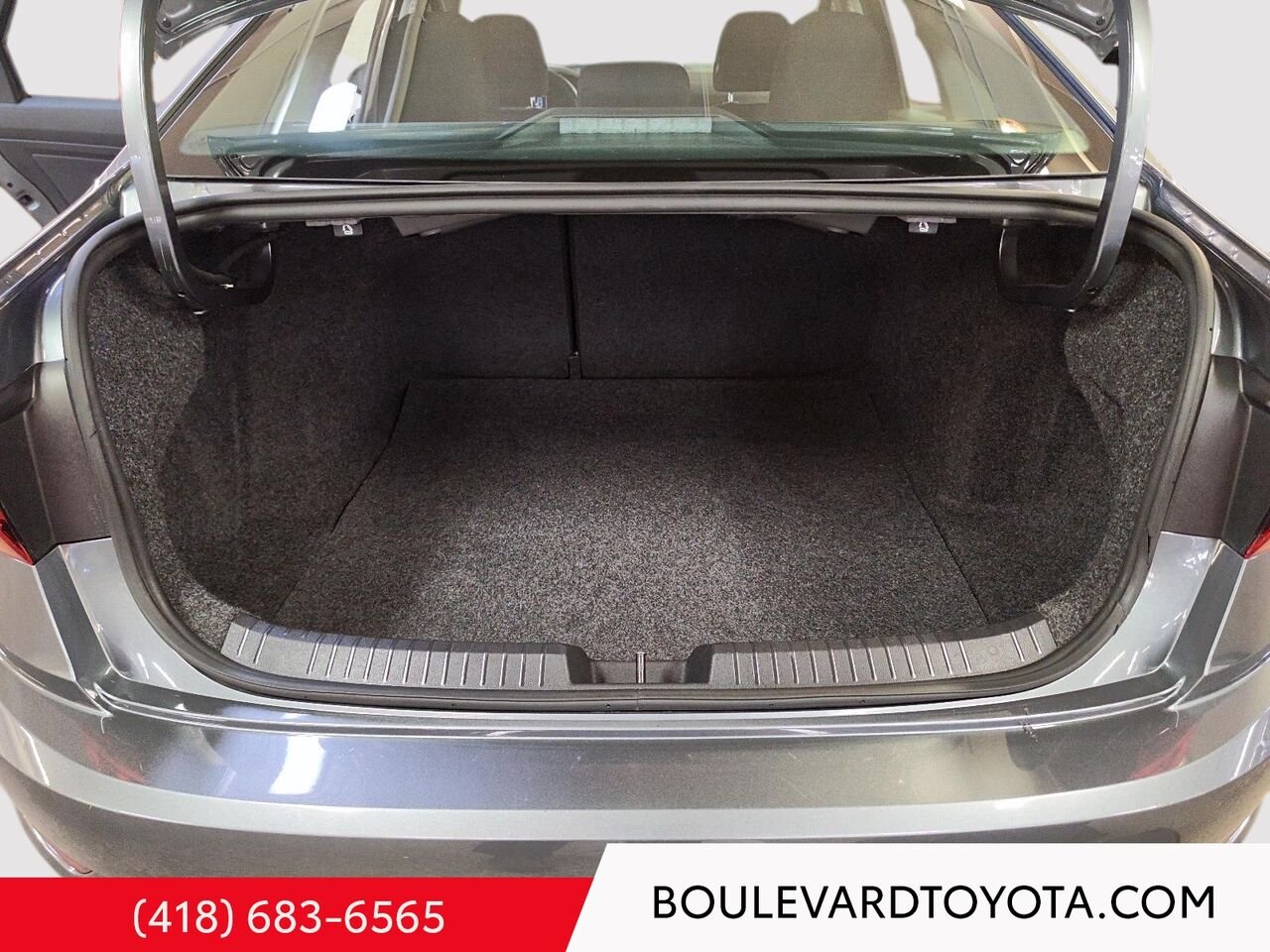 Volkswagen Jetta 99610B-3 | COMFORTLINE 2019 Gris Québec - photo #16