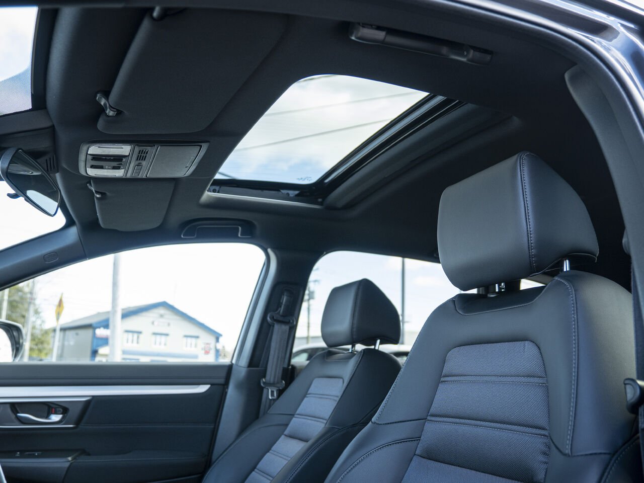 2022 Honda CR-V Grey Val-d'Or - photo #11