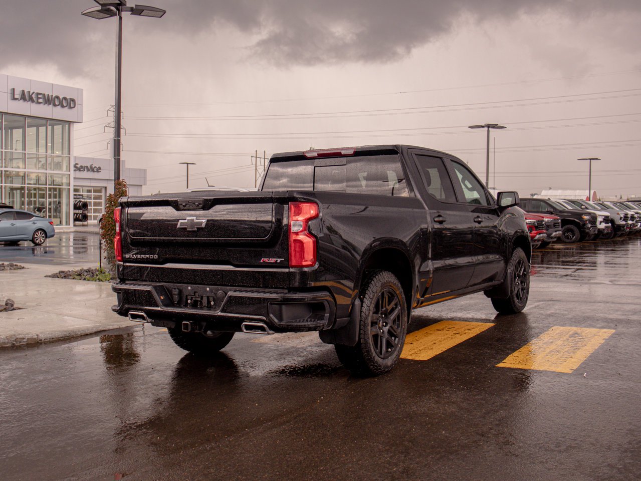 2024 Chevrolet Silverado 1500 4WD Crew Cab 147 RST Black Sherwood Park - photo #9