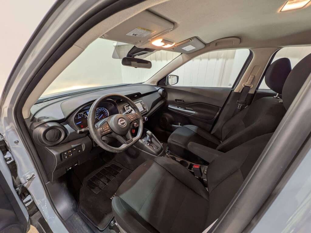 2024 Nissan Kicks S FWD Grey Val-David - photo #7