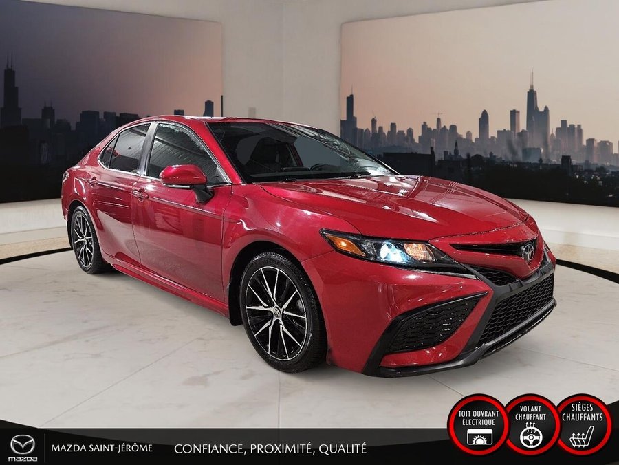 Toyota Camry SE | AWD | CUIR | TOIT OUVRANT | 2021 Rouge
