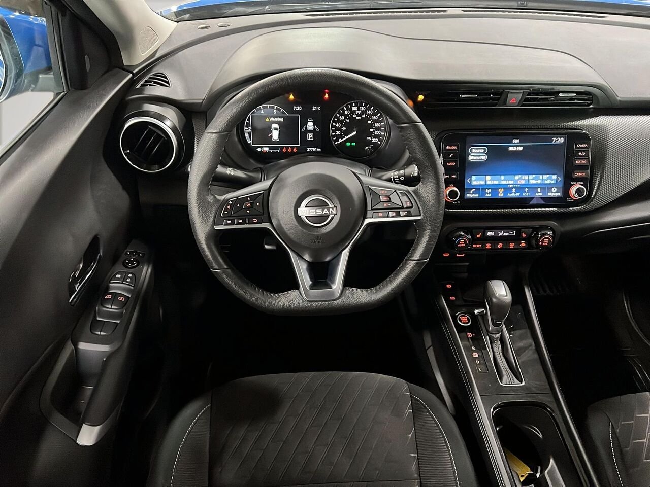 Nissan Kicks SV 2024 Bleu Québec - photo #13
