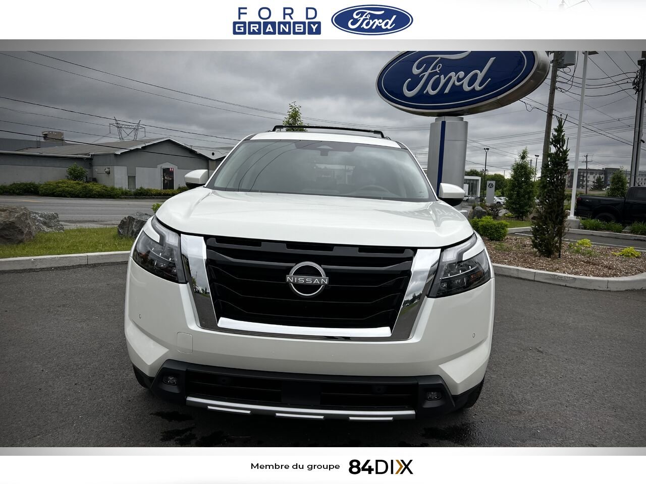 Nissan Pathfinder 2024 Blanc Granby - photo #11