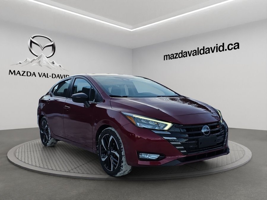 2023 Nissan Versa SR AWD, Jamais accidenté, Démarreur à distance, Cruise control, Bluetooth Red