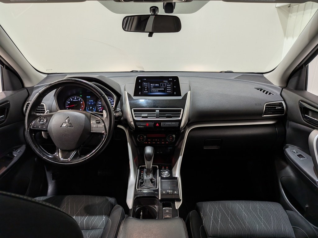 Mitsubishi Eclipse Cross Limited Edition S-AWC 2020 Argent Val-David - photo #12