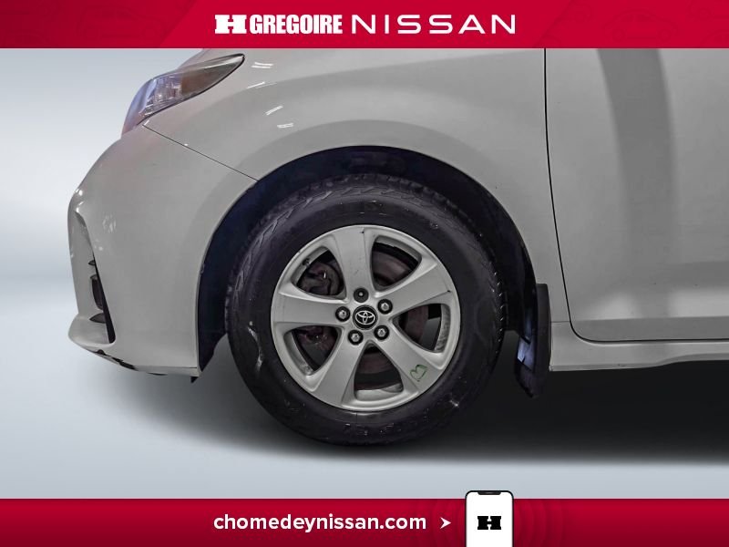 Toyota Sienna CA6751 | LE * Mag * DVD * Caméra 8 Places * 2018 Blanc Laval - photo #11