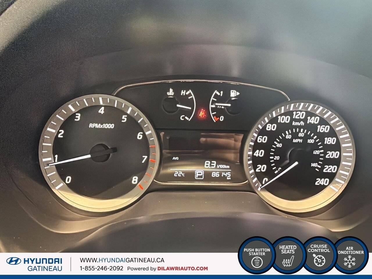 Nissan Sentra Berline 4 portes ** air climatiser ,sieges chauffant ,bas millage *** 2015 Blanc Ottawa & Gatineau - photo #12