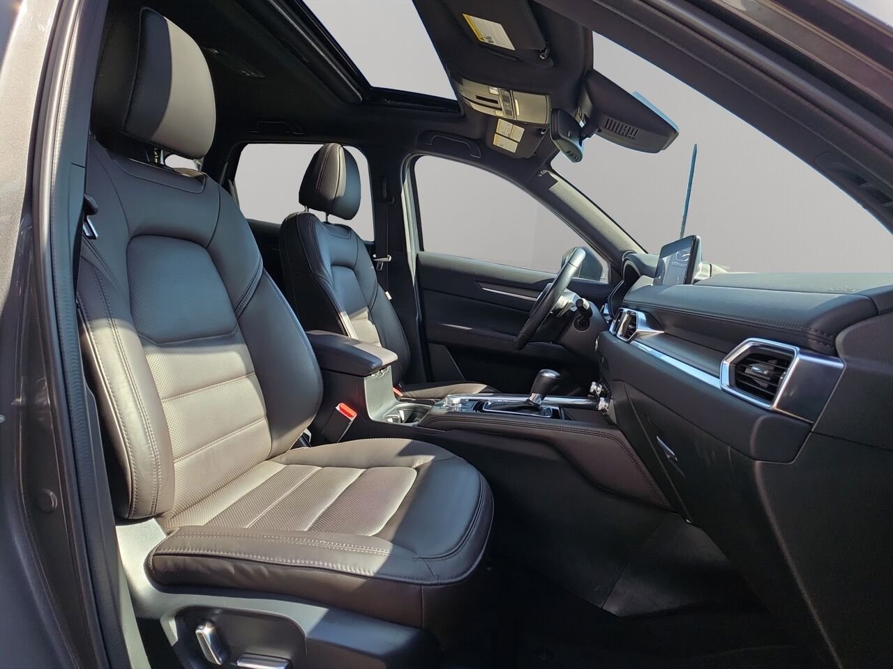 Mazda CX-5 Signature TI, BLUETOOTH, TOIT OUVRANT, VOLANT CHAUFFANT 2022 Gris Val-David - photo #16