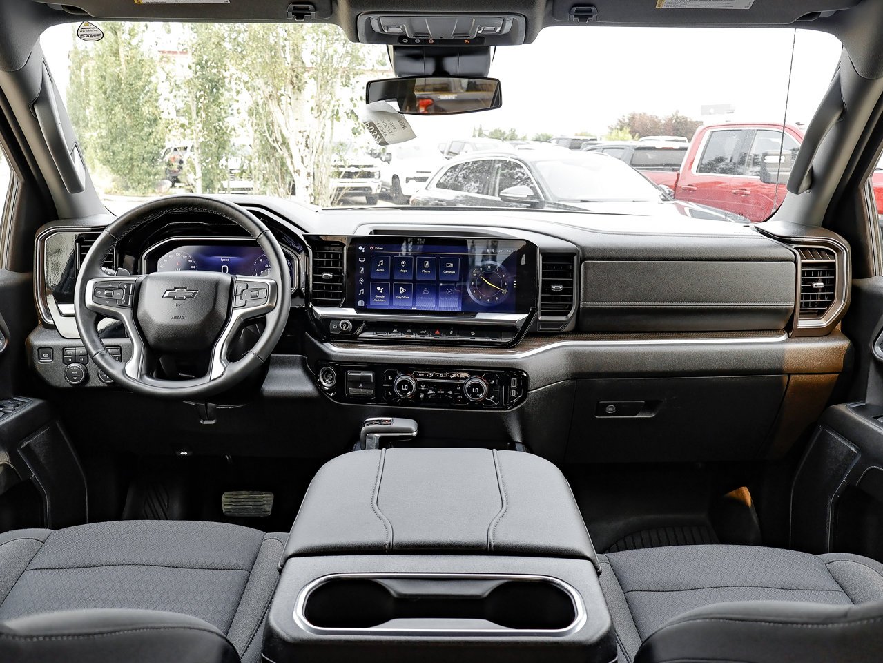 2024 Chevrolet Silverado 1500 4WD Crew Cab 147 RST Grey Sherwood Park - photo #27