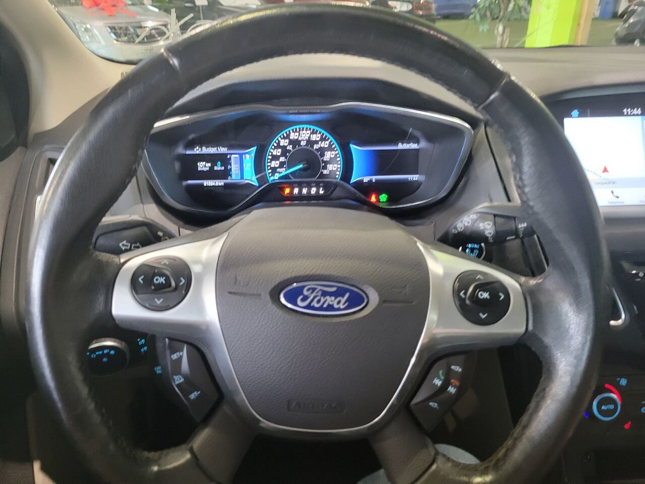2016 Ford Focus Electric White  - photo #16