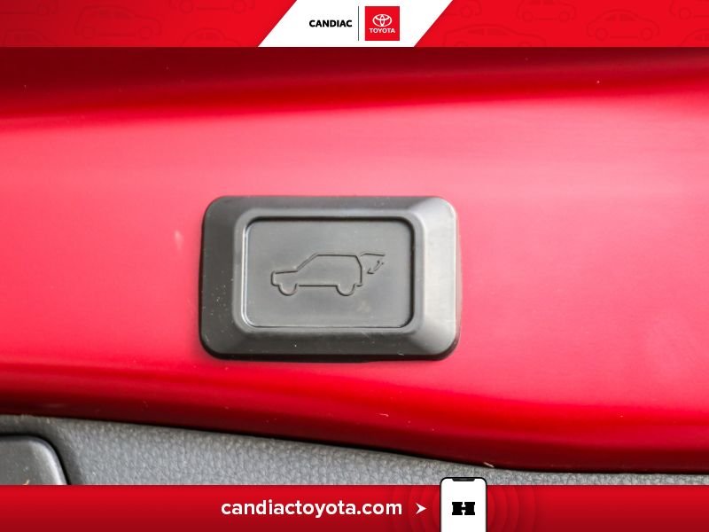 Toyota Rav 4 2021 Rouge Saint-Eustache - photo #35
