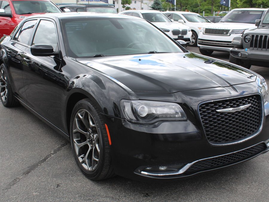 2016 Chrysler 300 2016 Black