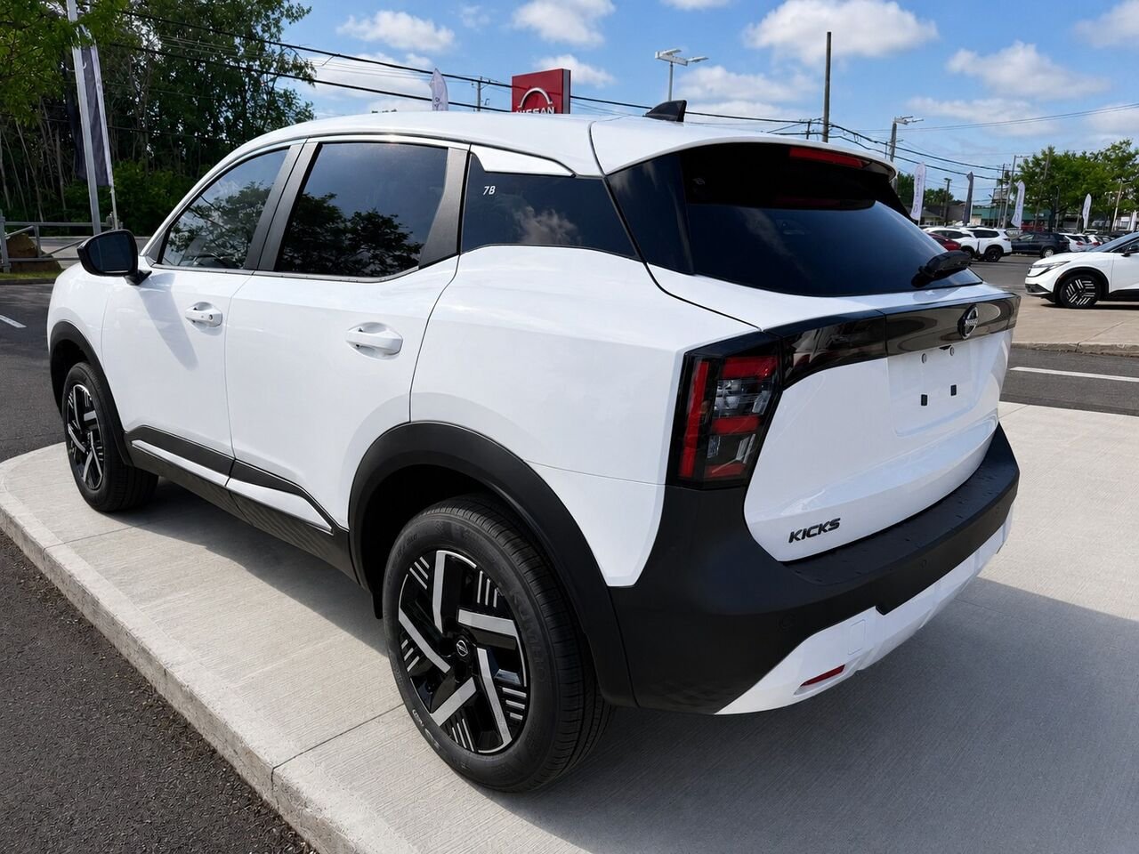 NISSAN Kicks KICKS SV FWD 2026 Neige fraîche Châteauguay - photo #3