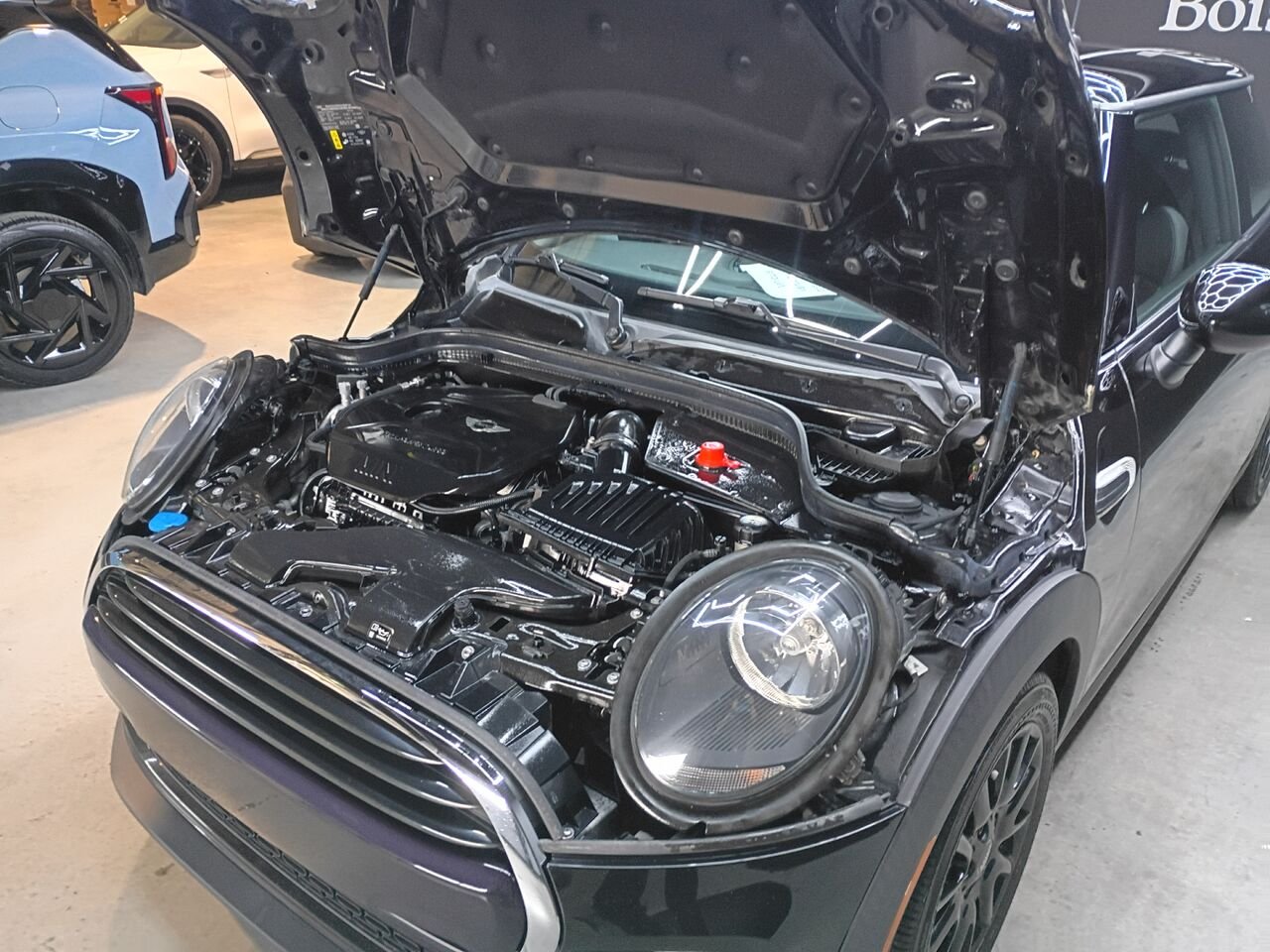 MINI 3 portes 2019 Noir Blainville - photo #32