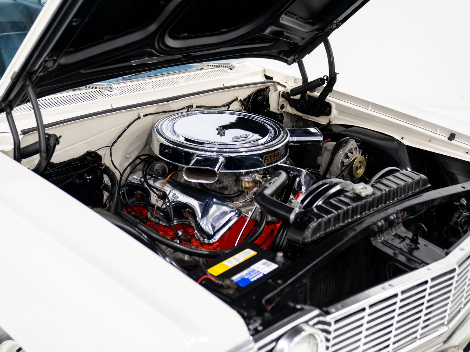 Chevrolet Biscayne Matching 409 / 425HP Transmission 4 Vitesse Complètement Entièrement restauré **PRIX EN USD** 1964 Blanc Montréal - photo #20