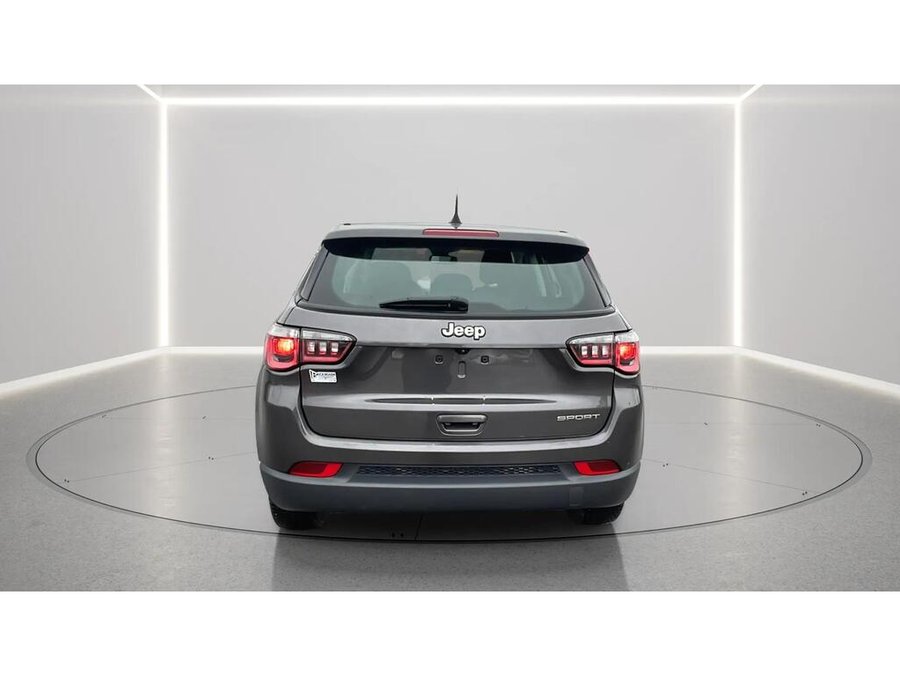 2022 Jeep Compass 2022 Grey