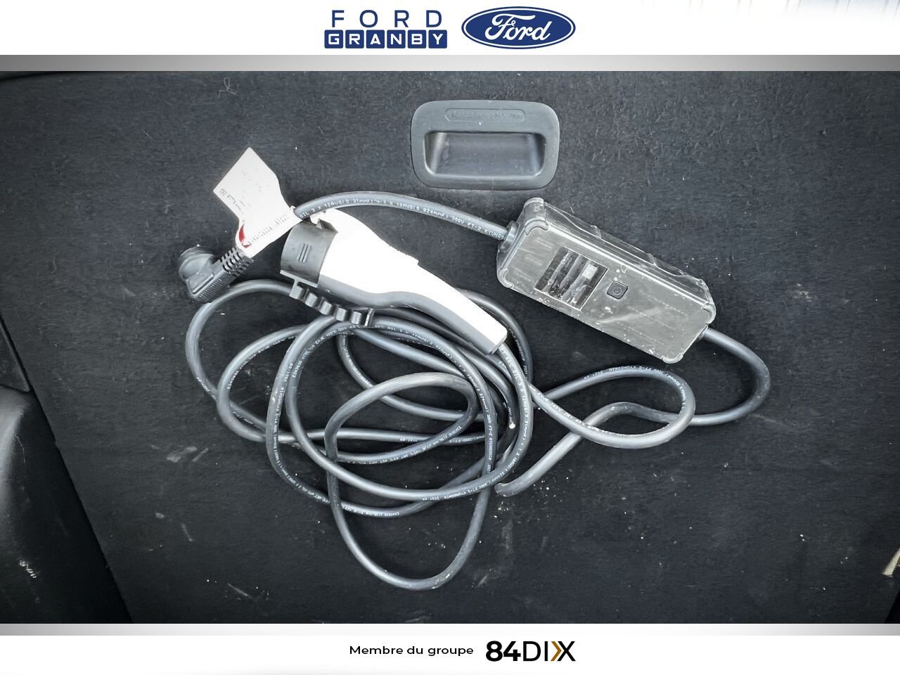 2022 Hyundai Tucson plug-in Hybrid Grey Granby - photo #21