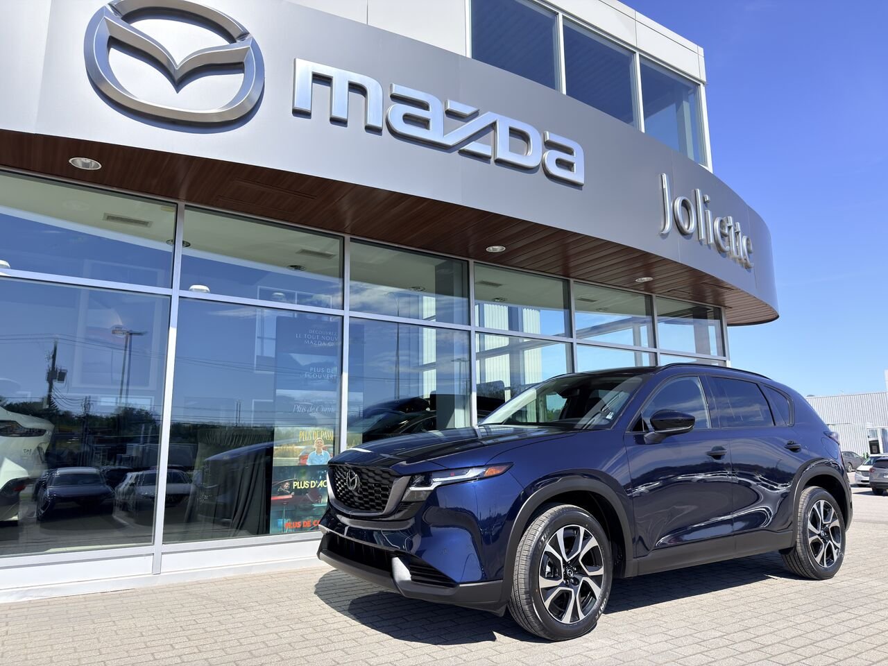 2026 MAZDA CX-5 Navy Blue Mica Notre-Dame-des-Prairies - photo #1