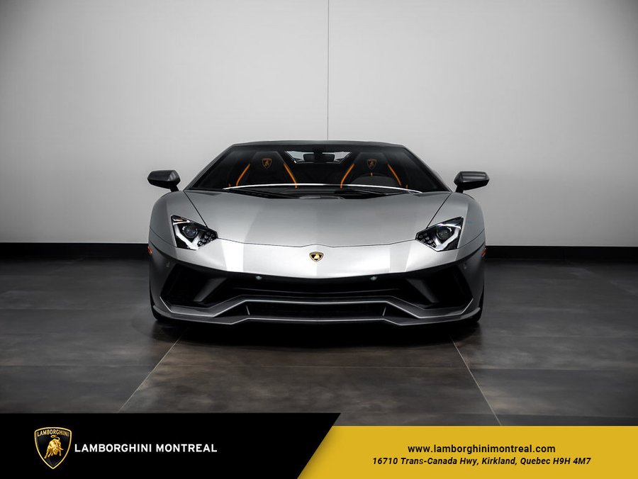 2022 Lamborghini Aventador 2022 Grey