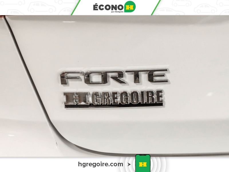 2018 Kia Forte White Saint-Eustache - photo #10