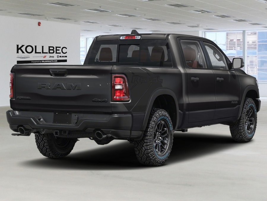 2026 RAM 1500 Diamond Black Crystal Pearl