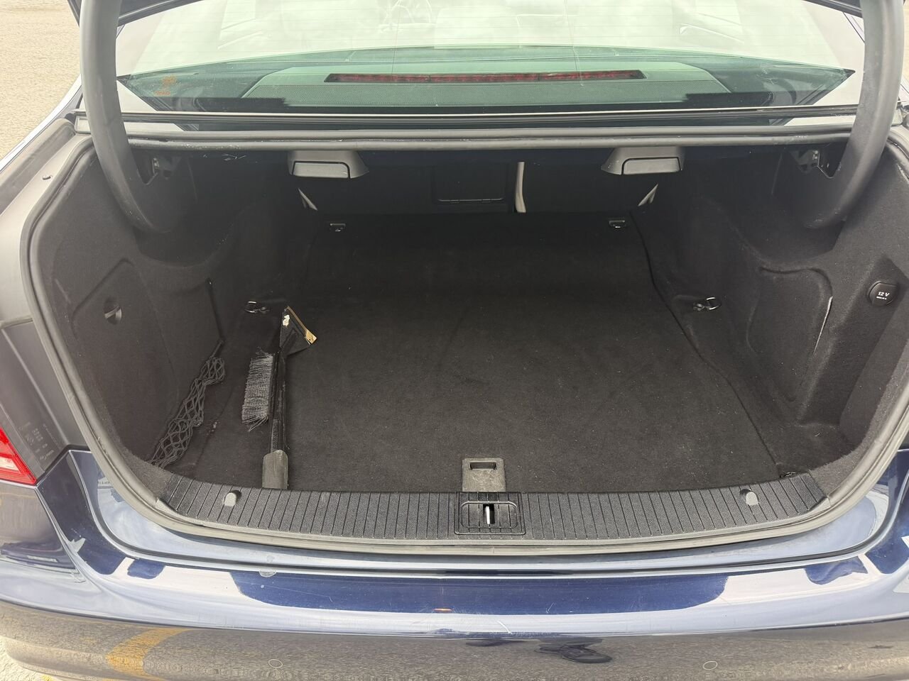2016 Mercedes-Benz Classe-E E 400 4MATIC Blue Laval - photo #12